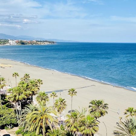 Los Reales 8B Estepona Esterno foto