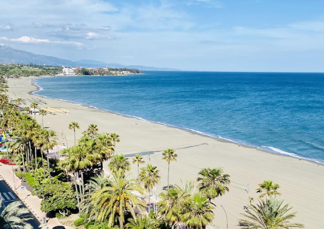 Los Reales 8B Estepona Esterno foto
